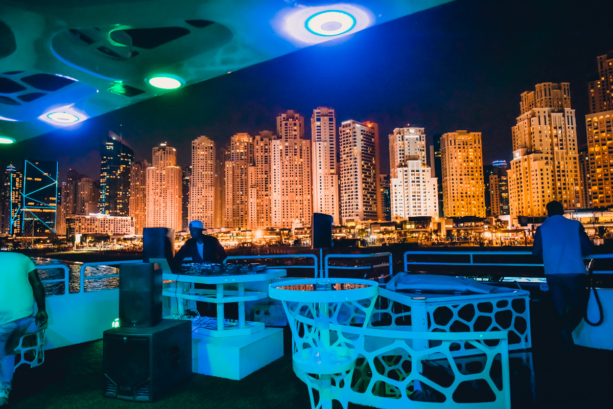 Lotus Mega Yacht Dinner Cruise