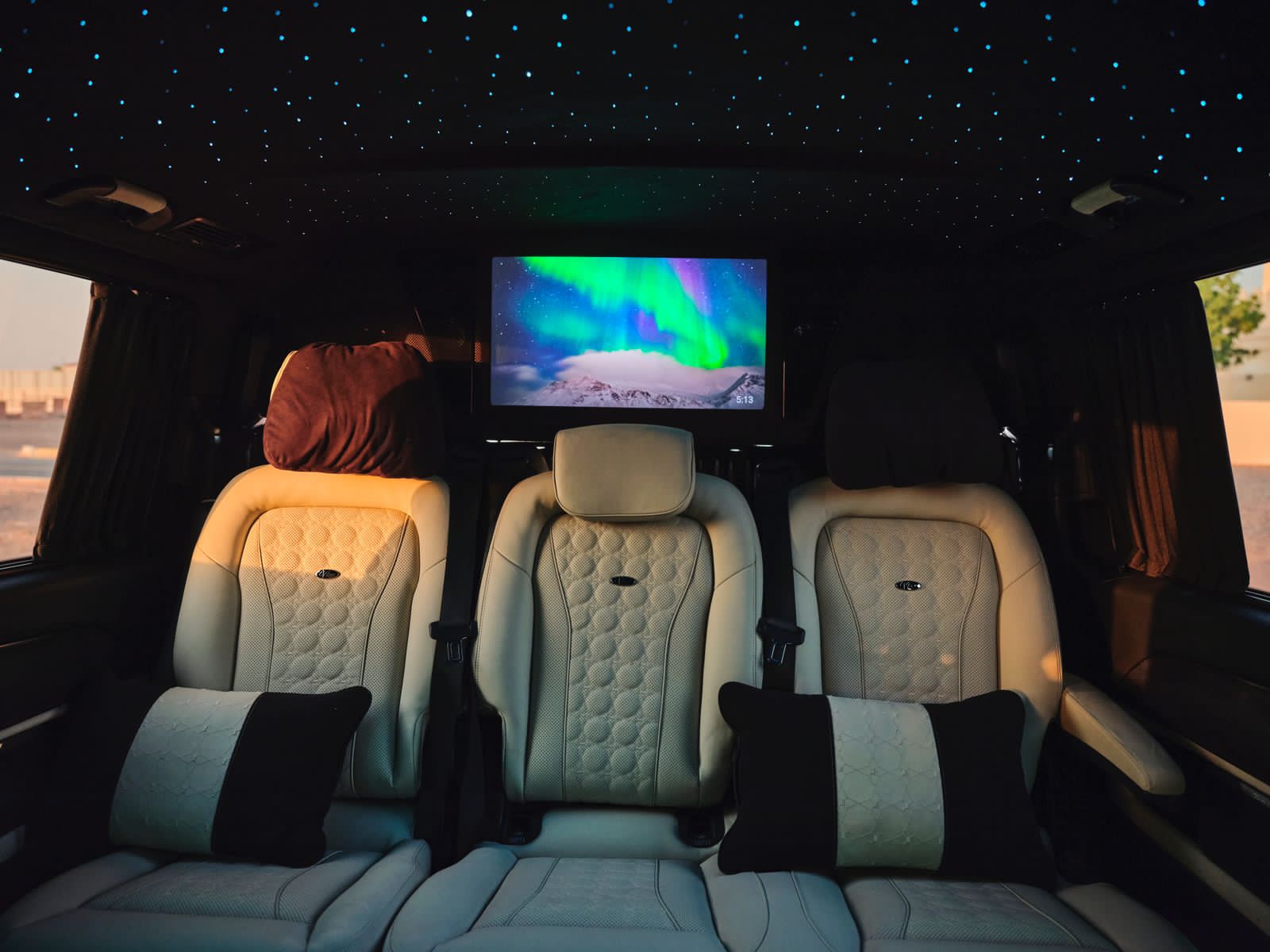 MERCEDES BENZ V 250 VIP VAN