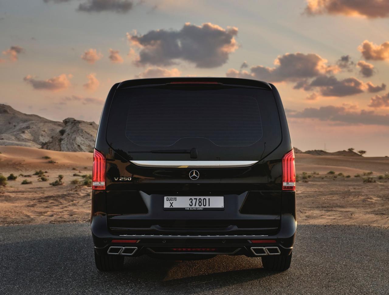 MERCEDES BENZ V 250 VIP VAN