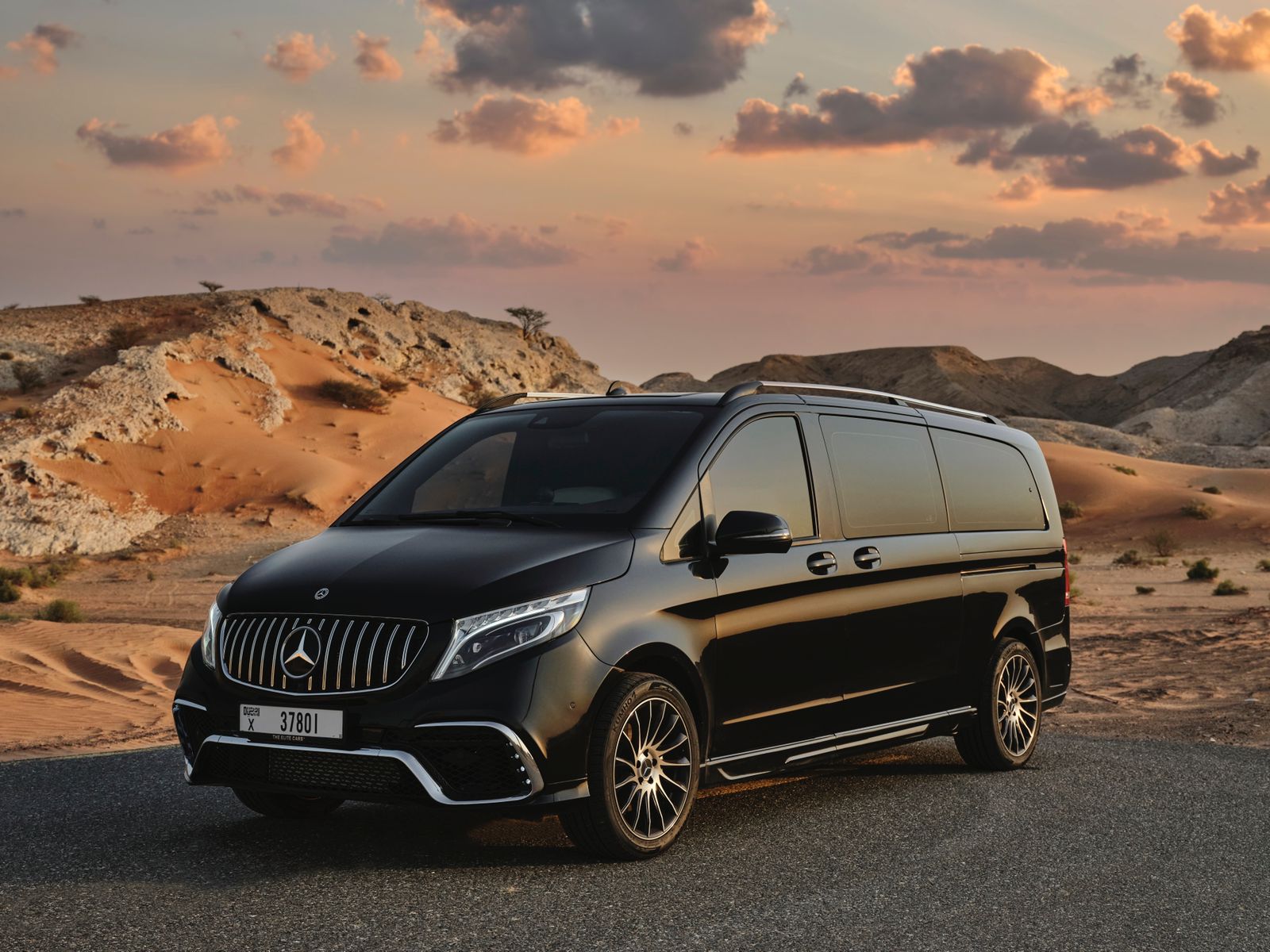 MERCEDES BENZ V 250 VIP VAN